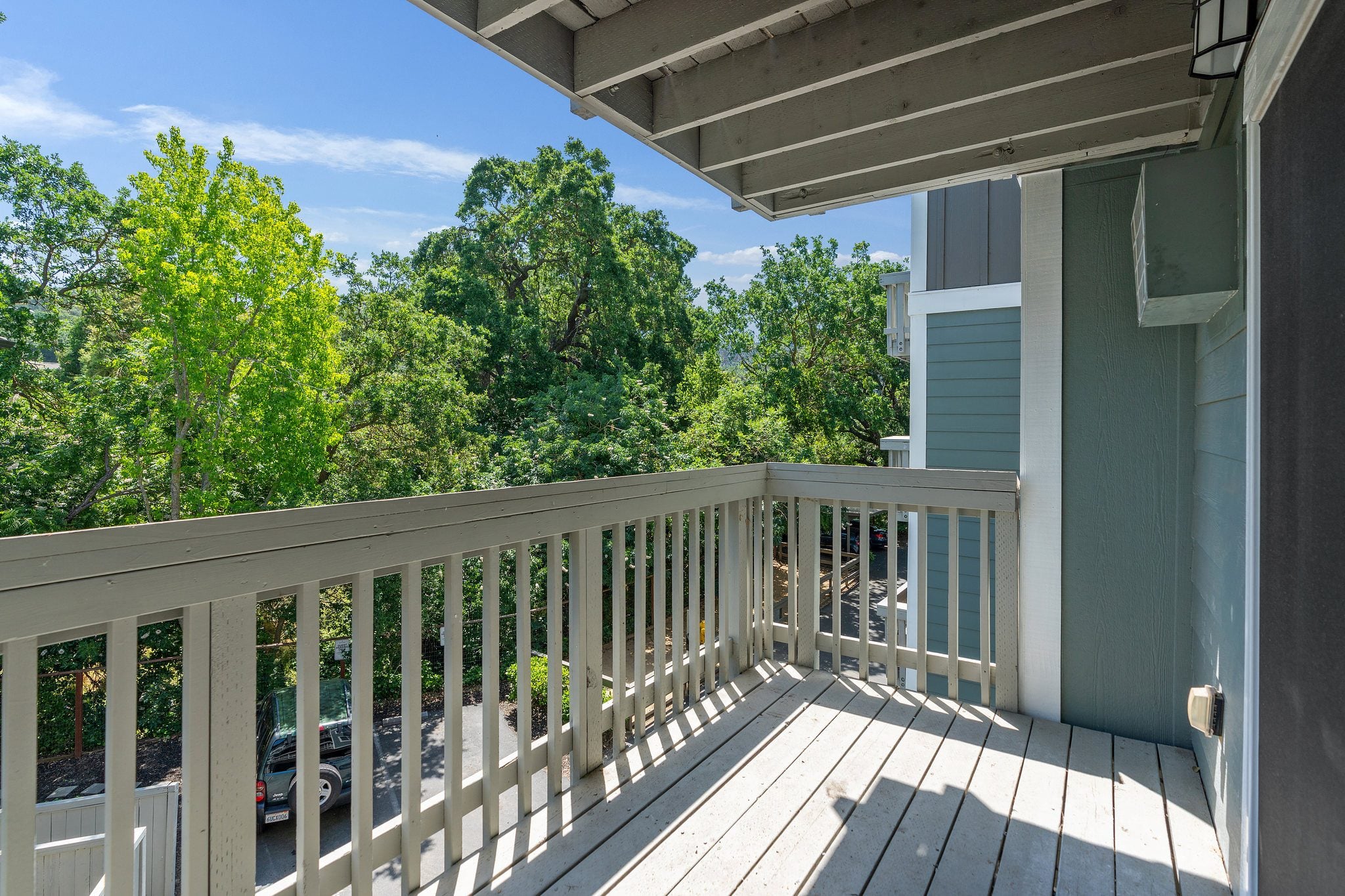 Regency Plaza Apartment Homes photo 4